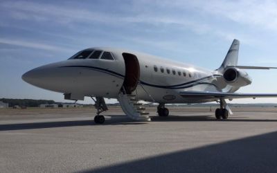 Charter aircraft Falcon 2000LXS through Bendix Air Charter