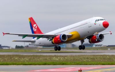 Chartra flygplan Airbus A320 genom Bendix Air Charter